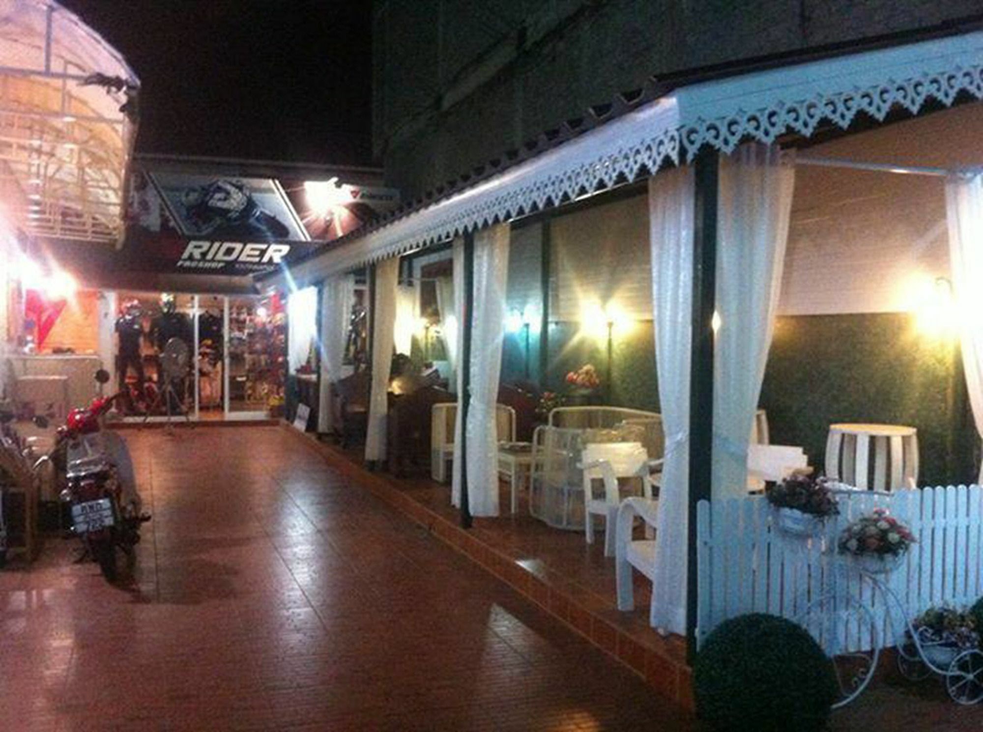Hotel Khunnai House Chiang Mai Exterior foto